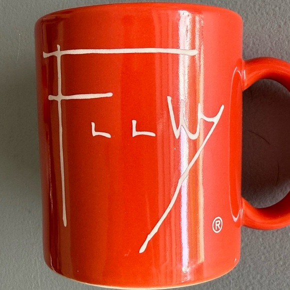 Frank Lloyd Wright Collection Orange Ceramic Coffee Mug with Signature Design - Picture 4 of 4